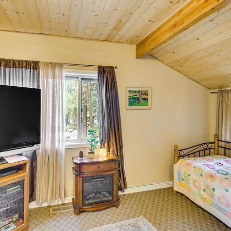 Cozy Lakeside Escape With Deck 4 Mi To Rainbow Lake Pinetop-Lakeside Luaran gambar