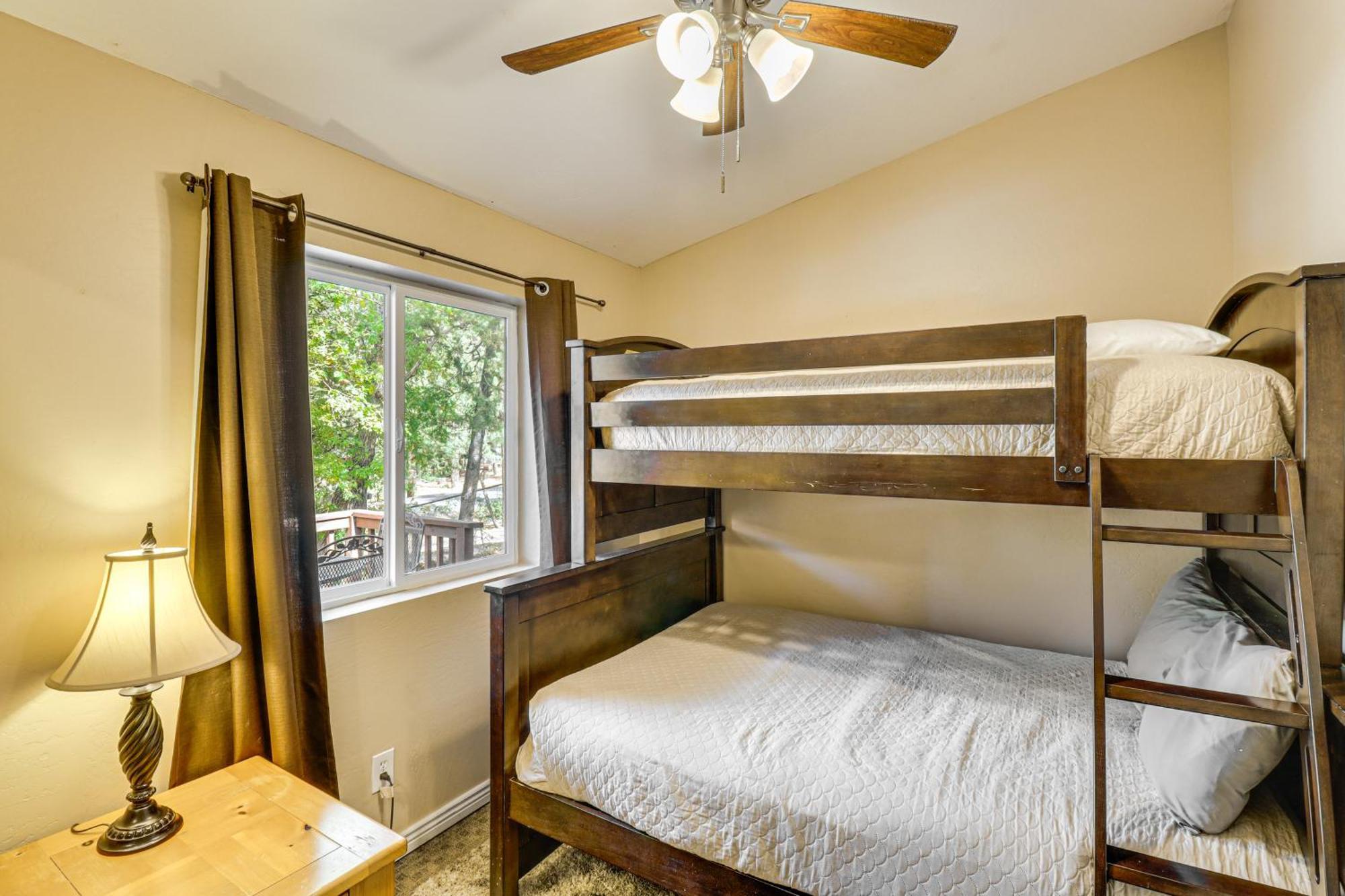 Cozy Lakeside Escape With Deck 4 Mi To Rainbow Lake Pinetop-Lakeside Luaran gambar