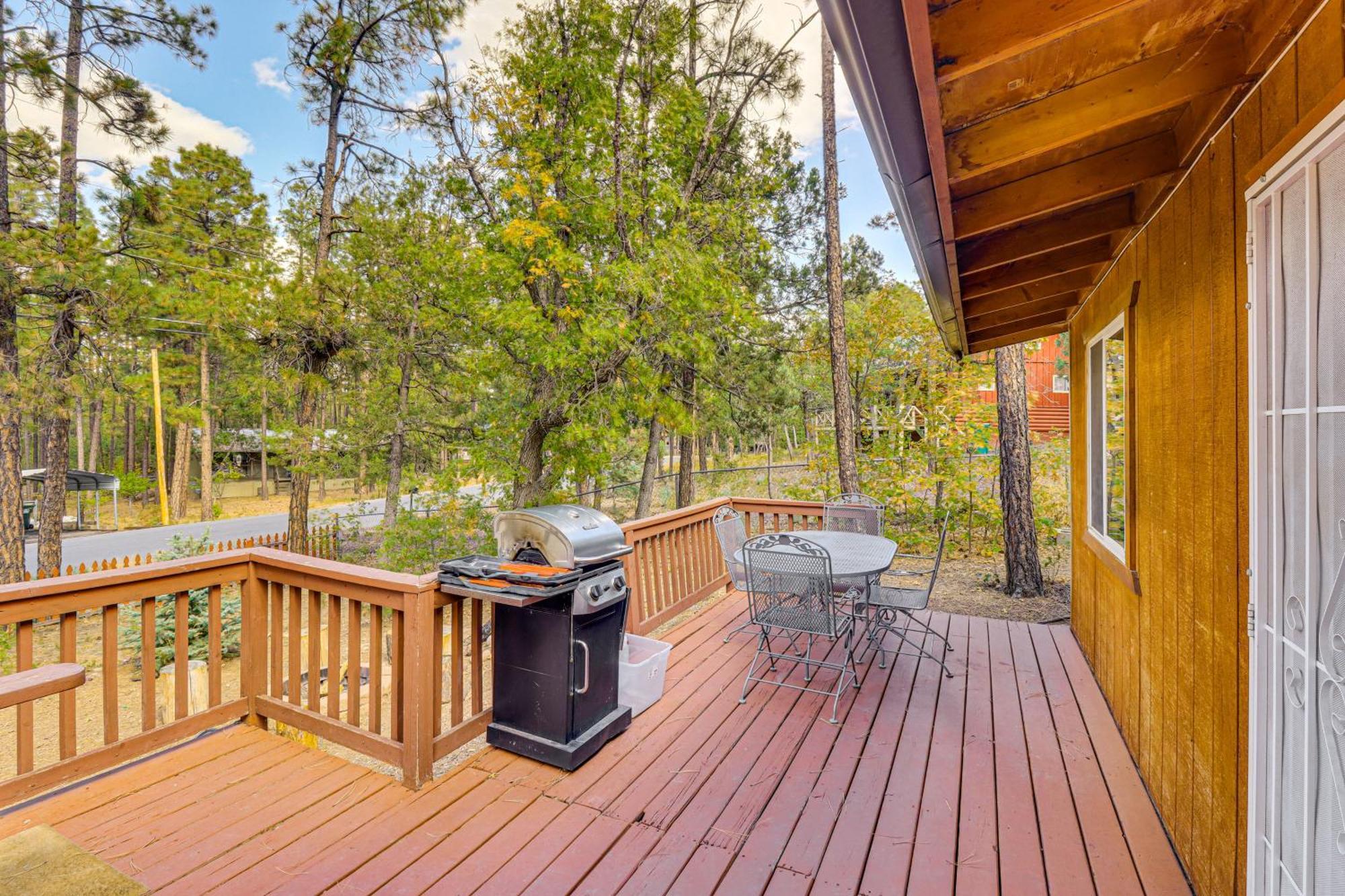 Cozy Lakeside Escape With Deck 4 Mi To Rainbow Lake Pinetop-Lakeside Luaran gambar