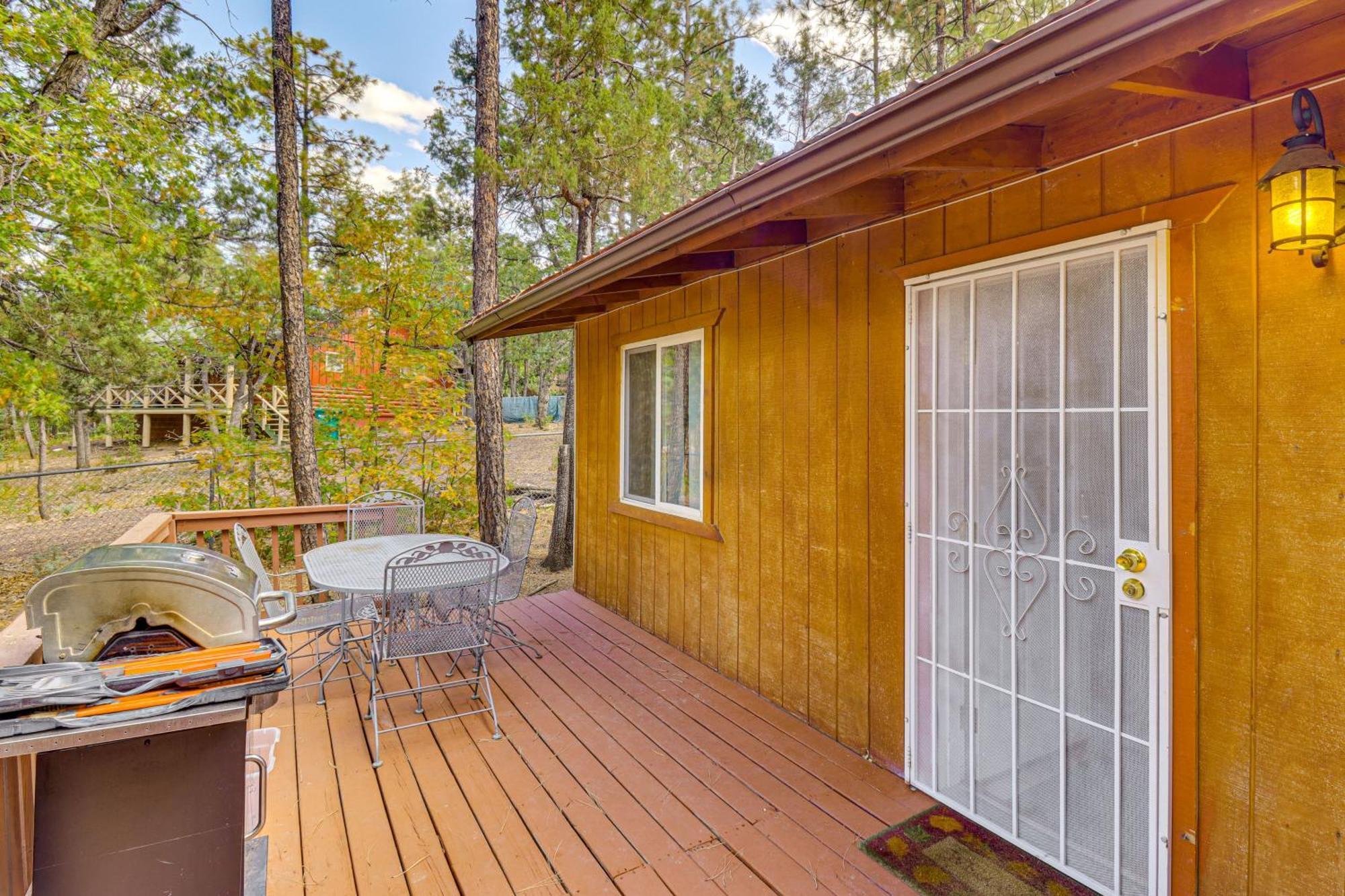 Cozy Lakeside Escape With Deck 4 Mi To Rainbow Lake Pinetop-Lakeside Luaran gambar